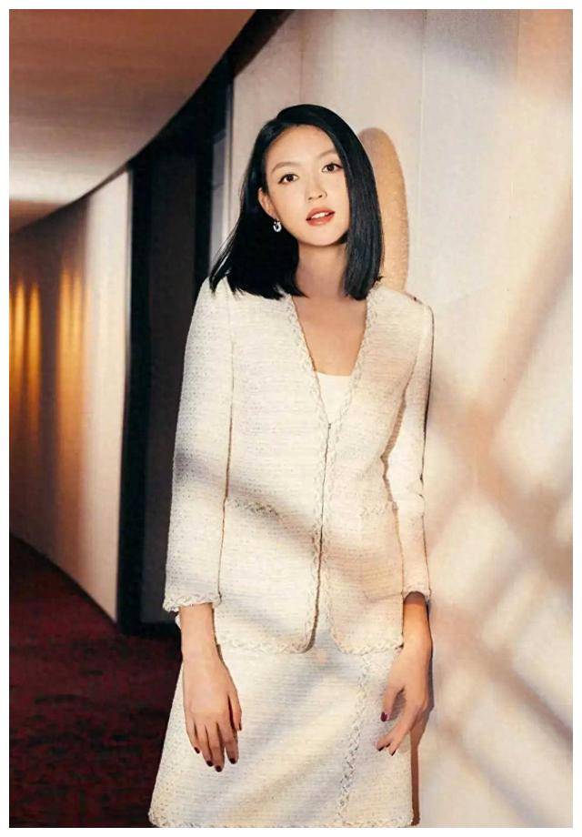 张梓琳_成为了_佳丽