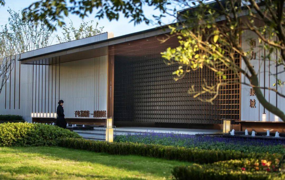 如胜地生态公园,苏州上方山国家森林公园,芦荡湖湿地公园等
