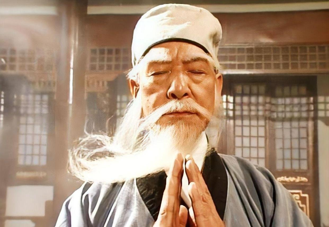 直到见到一个妩媚女人,扫地僧突然变了脸色_生活_武功_金庸