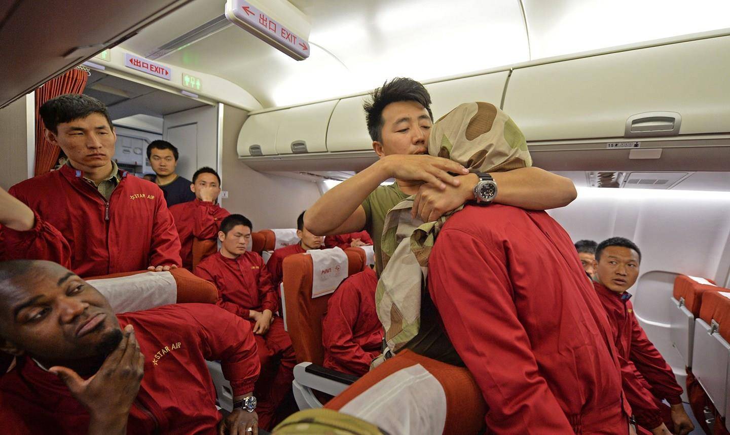 年轻机长贪得无厌,因分配住房未满足自己,竟劫机飞往台湾_袁斌_飞机