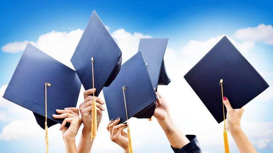 言论_同学_学历