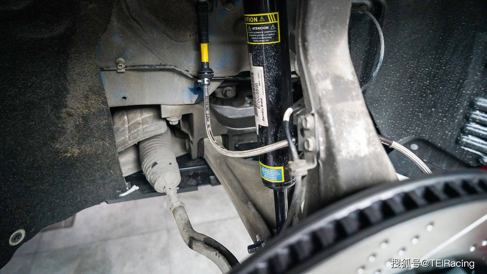 改装案例丨玛莎拉蒂吉博力升级p60es大六活塞卡钳套件_搜狐汽车_搜狐