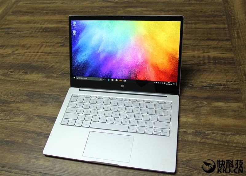 7代酷睿 mx150 小米笔记本air 13.3寸评测_旧版_屏幕_笔者