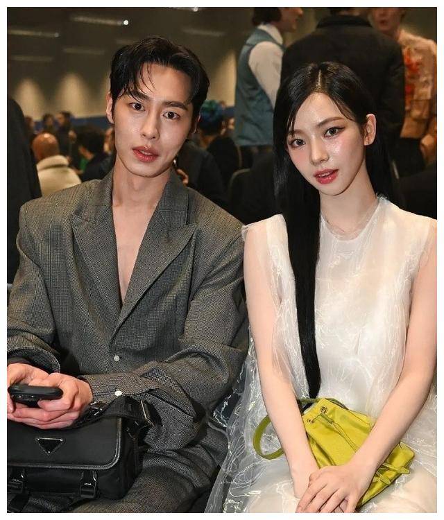 这次是d社爆料,无证据前柳智敏就承认与李宰旭的关系,毫无事业心.