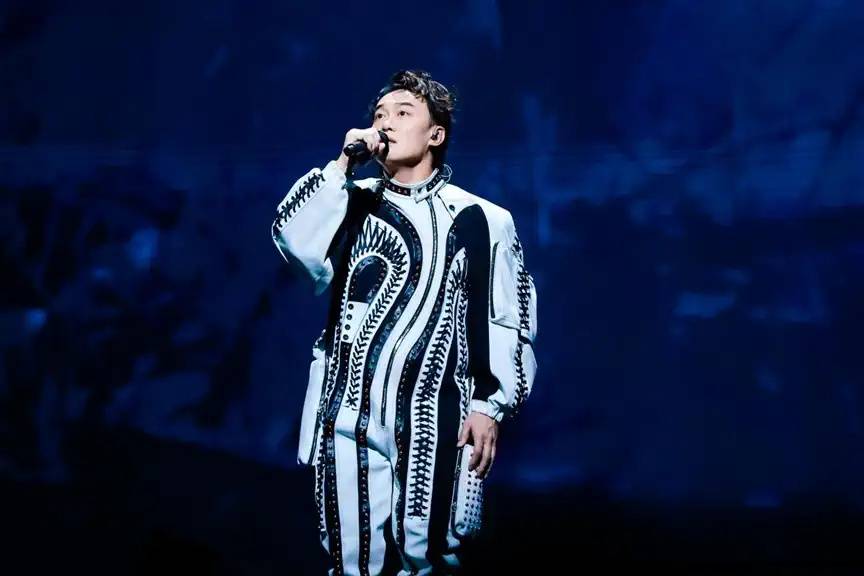 陈奕迅 fear and dreams 世界巡回演唱会_声音_旋律_歌曲