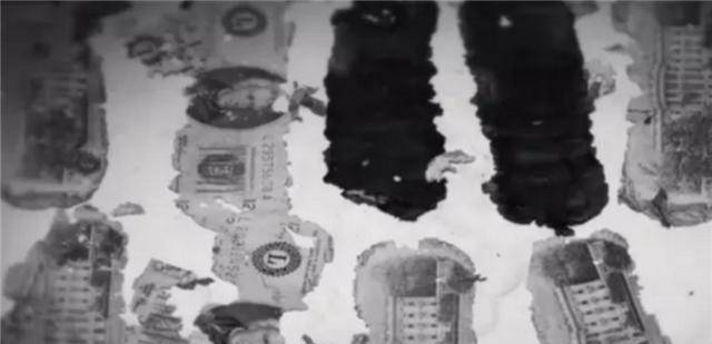 世界劫机第一人:背20万赎金从3000米高空一跃而下,从此销声匿迹_飞机