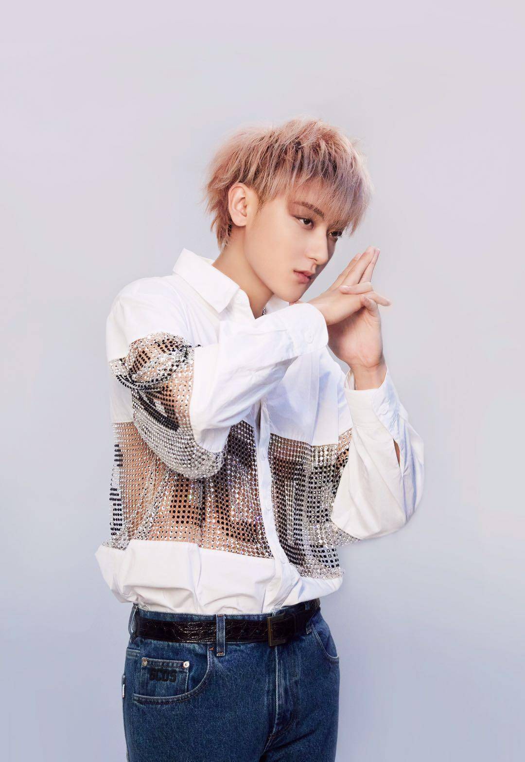 黄子韬的穿搭爱了爱了,穿白衬衫的他最帅_色调_风格_白色