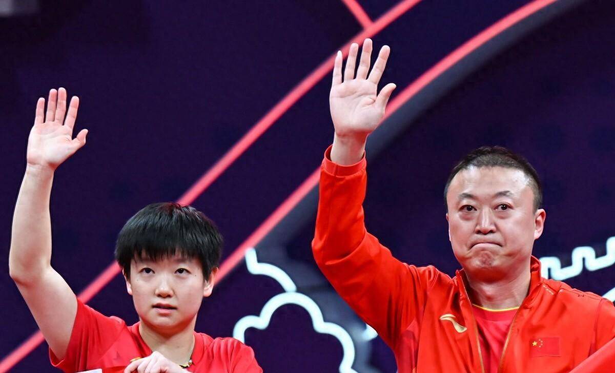 喜讯,孙颖莎解锁新成就,刘国梁暖心举动_陈梦_进行_世乒赛