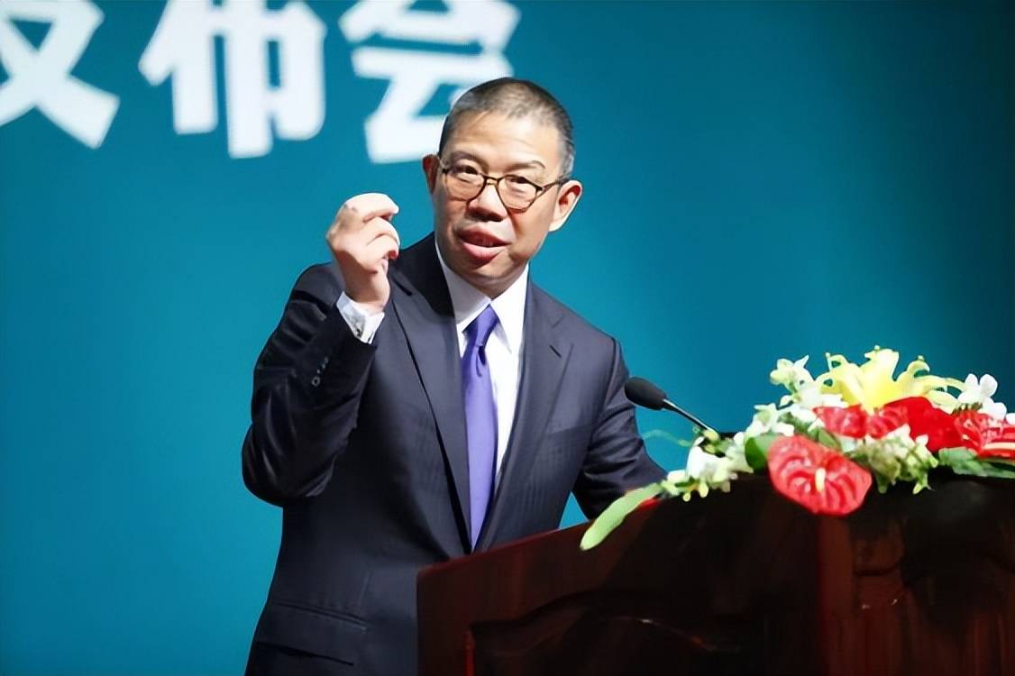 原创农夫山泉直播间被冲钟睒睒赚差价被宗庆后开除旧事出圈受波及