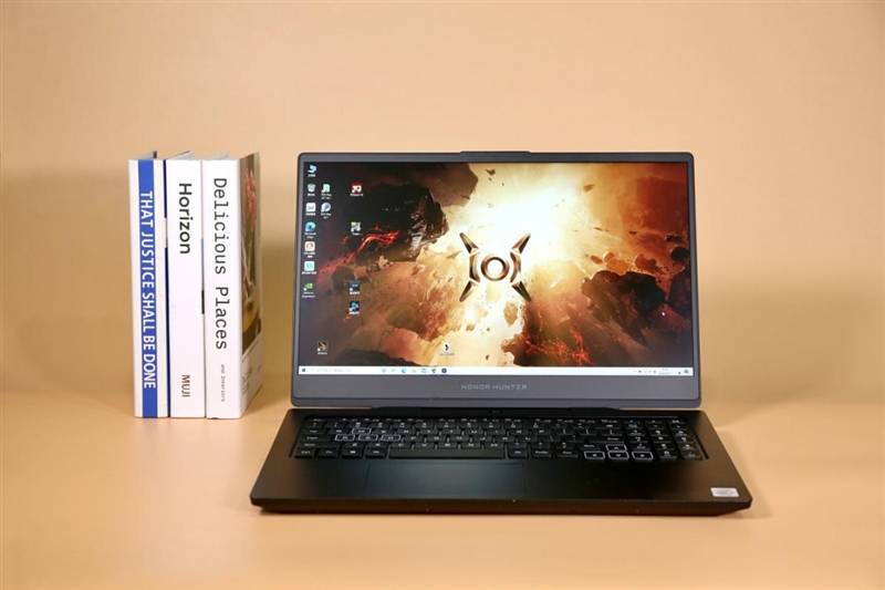 1寸 100% srgb色域的屏幕,且提供60hz和144hz两种刷新率选择,高刷高