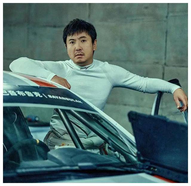 《飞驰人生2》中张弛的两句话,触动众人内心深处,引发共鸣!