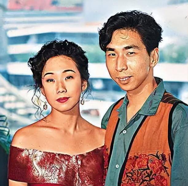 分手18年后,再看林忆莲,李宗盛的各自境遇,夫妻差距一目了然_香港