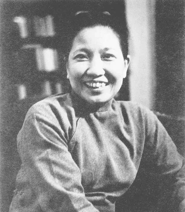 对于傅聪和傅敏来说,他既是父亲,又亦师亦友,得以让傅聪最大限度的