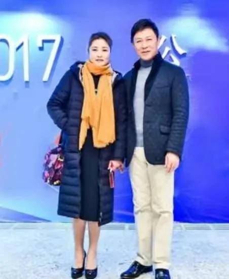 《便衣警察》胡亚捷:曾三次闹分手,却被妻子的孝心感动了他_汤静