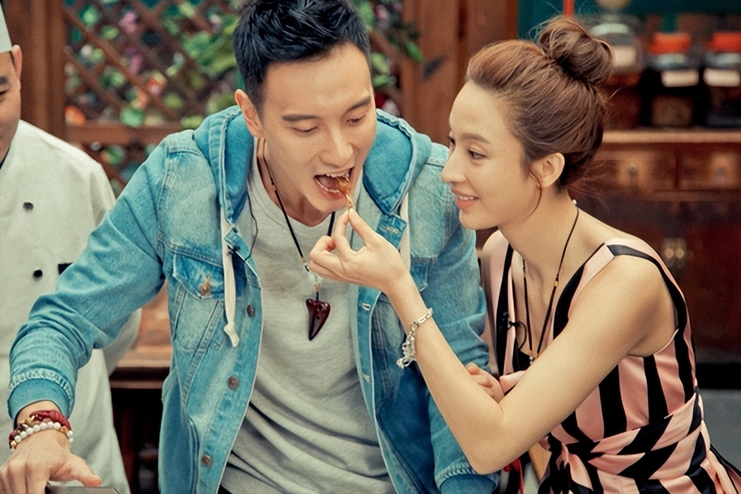 交往15任小鲜肉,44岁的萧亚轩现在看起来又老又虚_感情_网友_王阳明