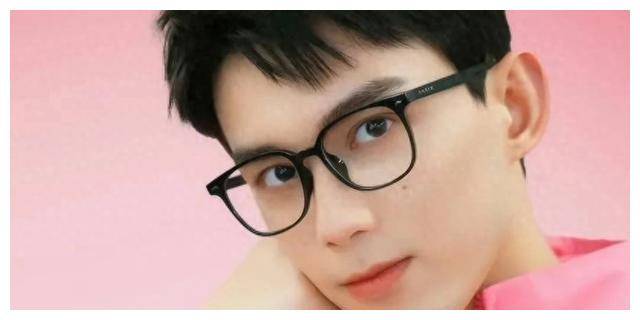 吴磊五岁出道演艺路上奇妙坚持闪耀琅琊榜小飞流是终点