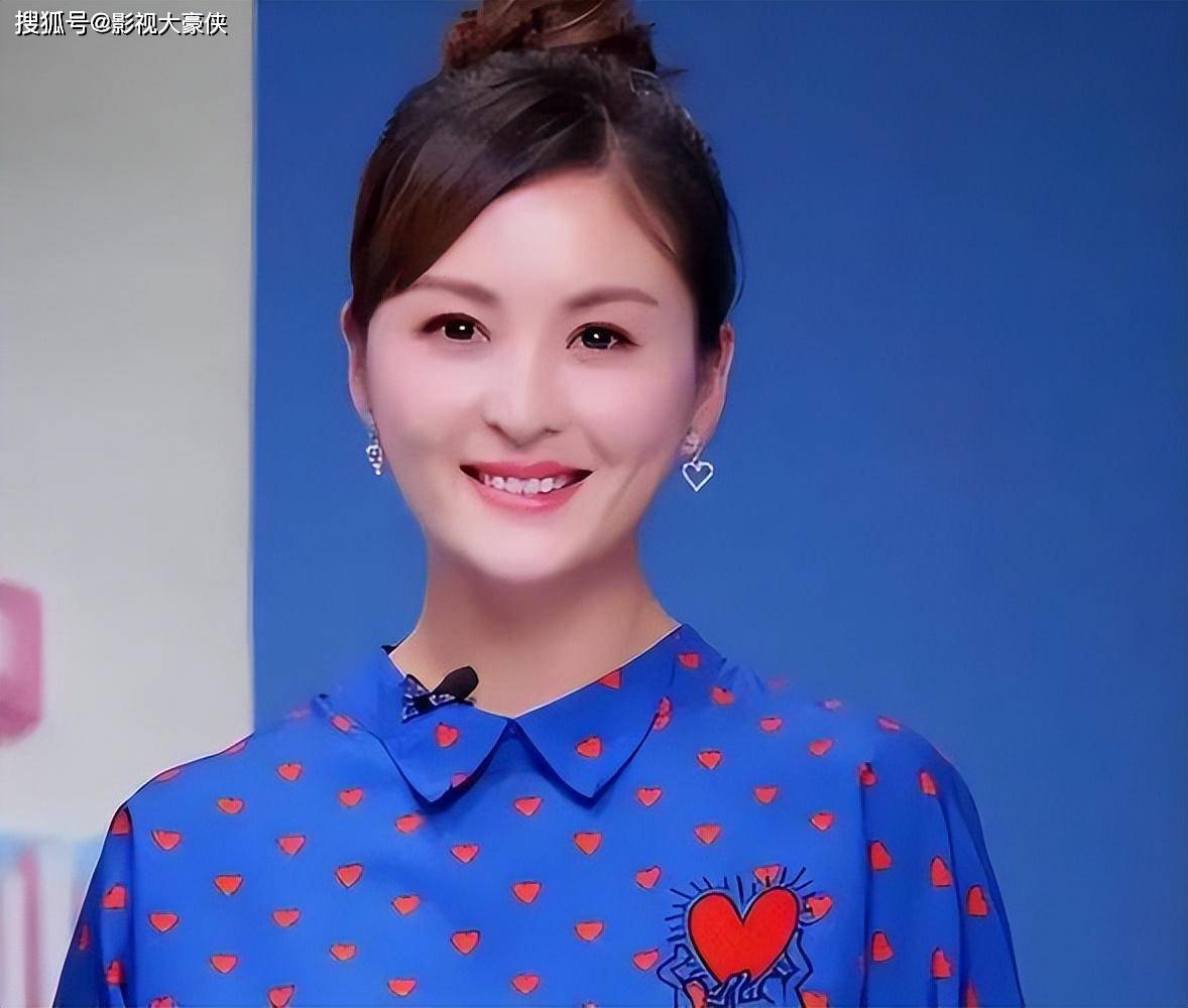 原创娱乐圈最干净女星戴娇倩被富商苦追10年今和女儿被宠如宝