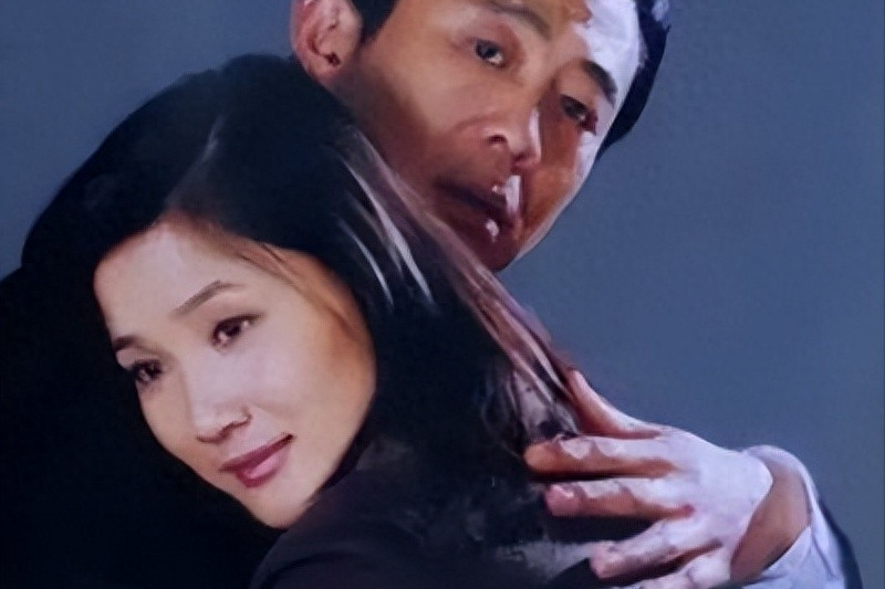 原创潘雨辰目睹前夫侯勇梅开三度两年短暂的婚姻让我至今后怕