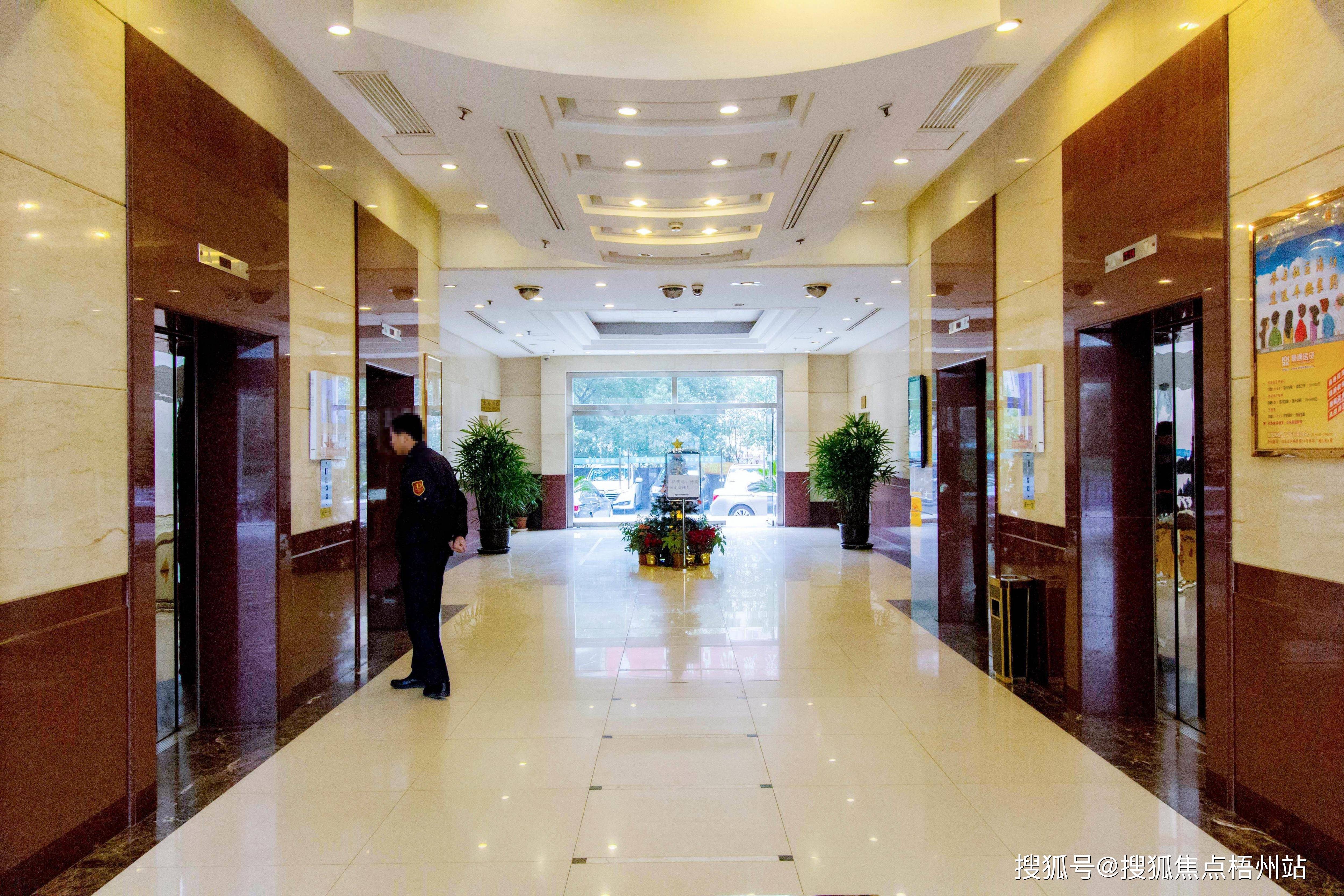 2024年上海亚太企业大楼物业公司是哪家呀管理费多少呢