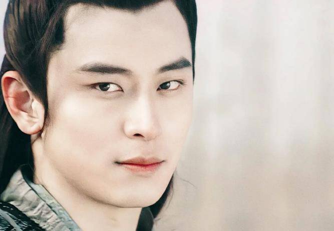 让人念念难忘的16位老牌古装男神!