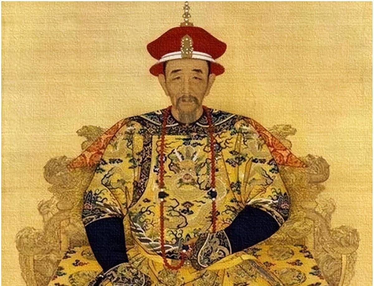 康熙不仅是整个封建王朝历史上当政时间最久的皇帝之一,也是满清期间