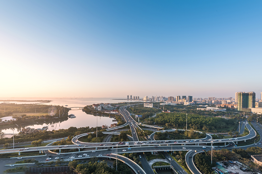 海口雍景云龙湾开发商简介_楼盘土地使用面积多大_投资集团_发展_海南