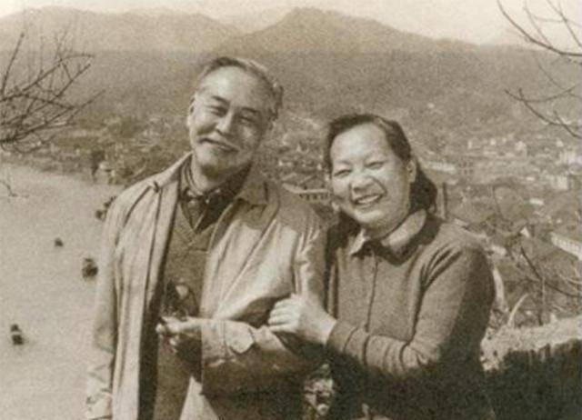 王人美首任丈夫是韩国明星,离婚后与叶浅予闪婚,分分合合30年_金焰