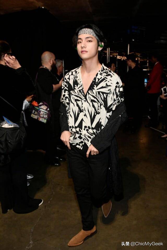 原创jennie与权志龙分手后爆新恋情一张照片被发现与bts金泰亨秘恋