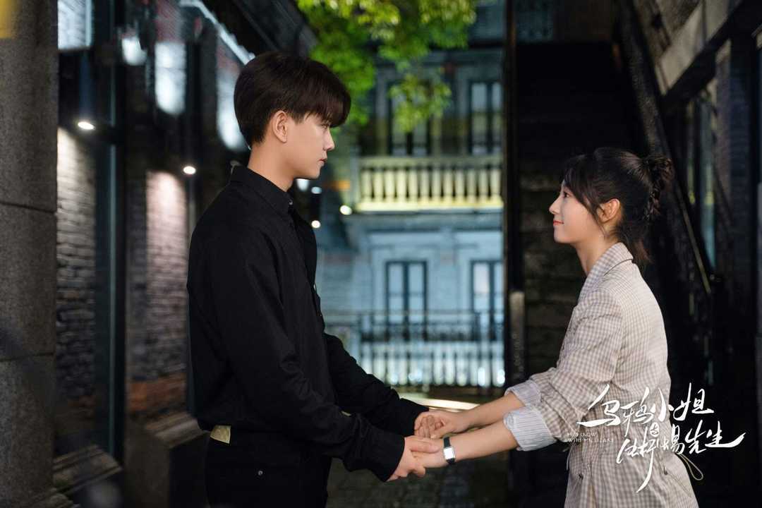 乌鸦小姐和蜥蜴先生:任嘉伦机械心脏遇触电爱情_姜小宁_顾川_生活