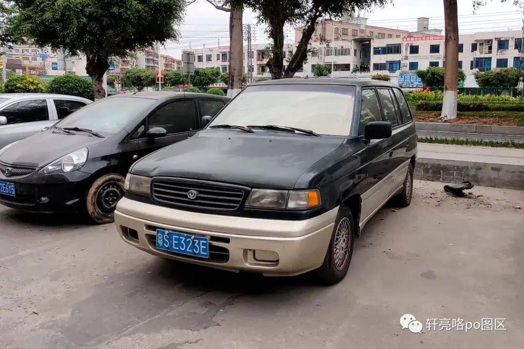 曾在海南组装 丨 近30年前的马自达"商务车"/mazda mpv lv