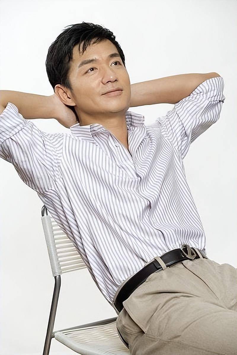 "伍六一"邢佳栋:曾被北影开除,演技一级棒,出道至今不温不火