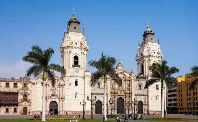 世界唯一不下雨的城市,600年没下过一次,却还居住着912万人_利马_温度