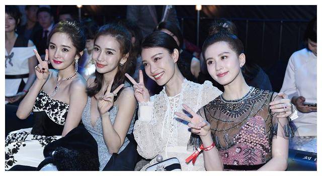 杨颖生日遭冷落,黄晓明与她保持距离,众星集体沉默_友情_杨幂_倪妮