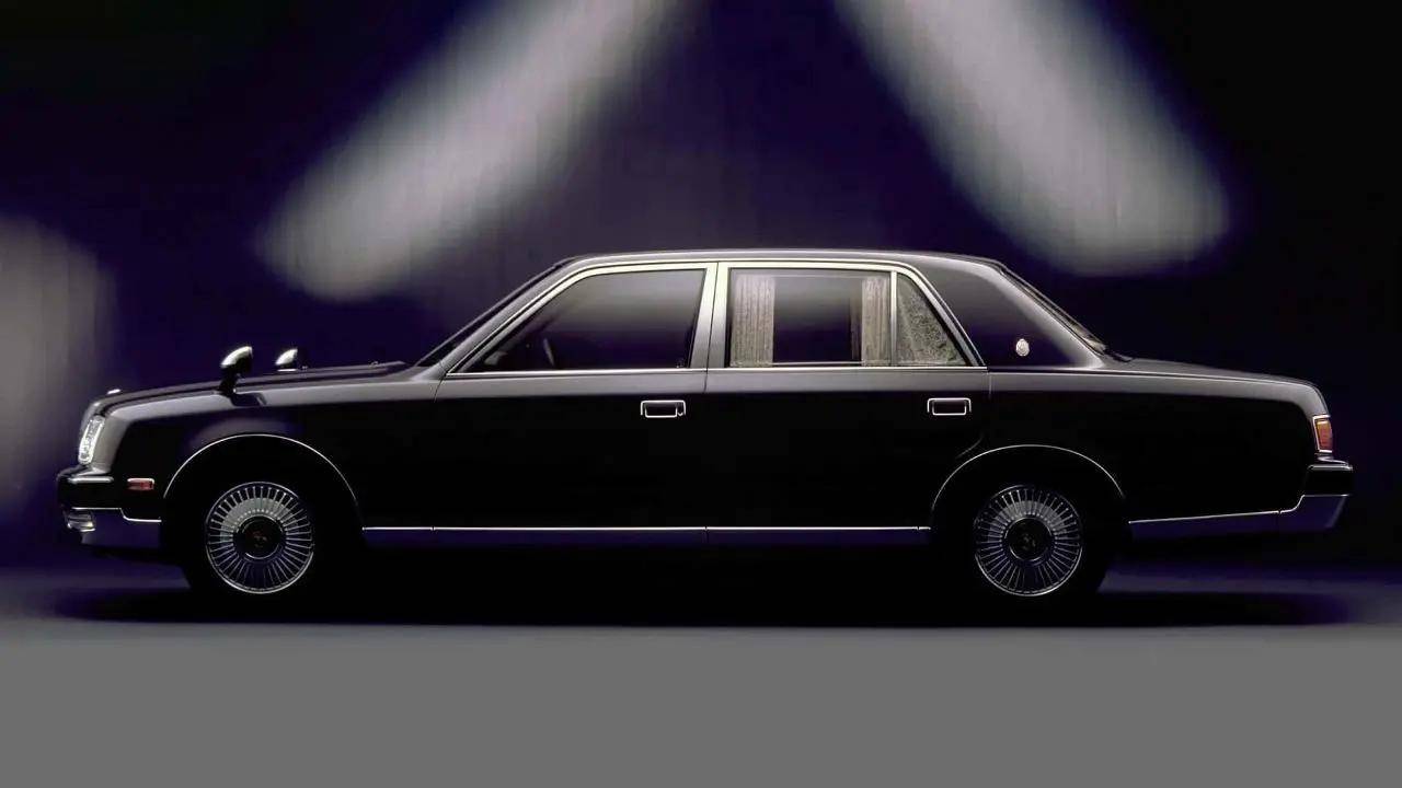 唯一搭载v12的日系旗舰,日本"国车"丰田century世纪的前世今生_搜狐