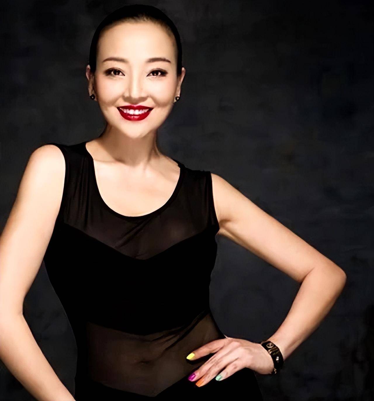 著名演员马羚:毕业于清华,乐做幸福的单亲妈妈,儿子是她的骄傲_母亲