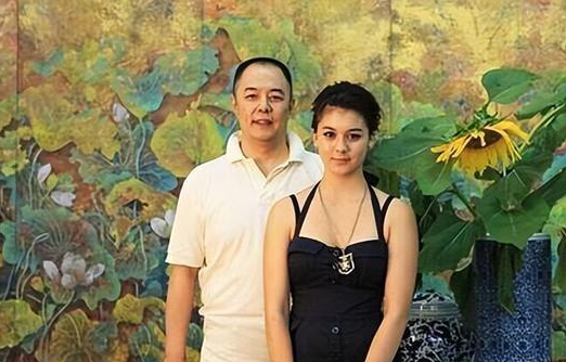 打着老戏骨的幌子,骗粉,玩弄感情,私生子成群,操作