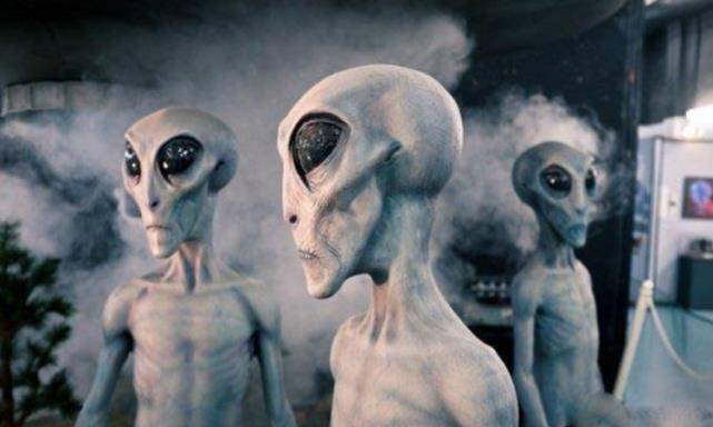 男子家中私藏"外星人尸体",拒绝捐献给科研机构,引起警方注意_李凯
