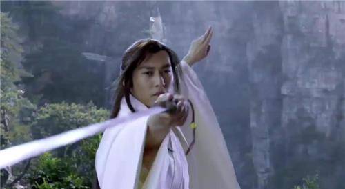 大军阀李景林,被誉为民国第一剑仙,数十步内可秒杀任何敌人_孙禄堂