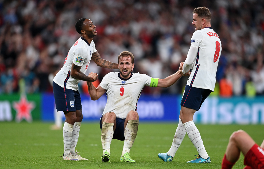 30岁球星遭遇跟腱断裂,确定无缘欧洲杯_贝拉尔迪_萨索洛_意大利