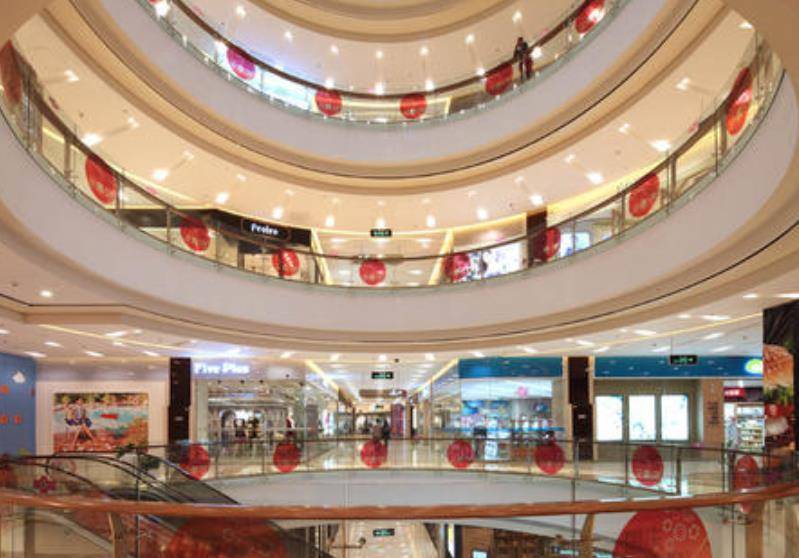 南京一大型商场"翻车",因经营不善无商场特色,或将面临倒闭