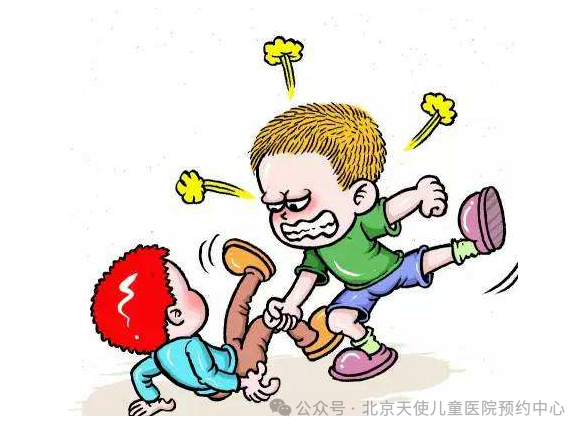 无助的多动症男孩,家长应警觉其危害!天使儿童医院呼吁理解与支持.