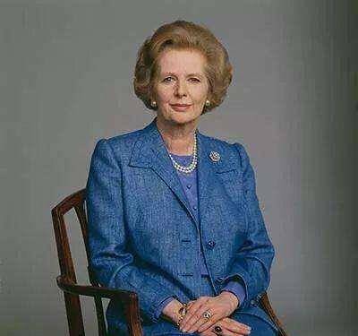 政坛"铁娘子"撒切尔夫人一生铁腕,老年痴呆晚年凄凉无人问津?