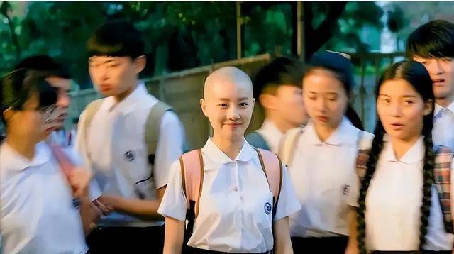 同一张脸,演完《莲花楼》又演《南来北往》,她反差太大没认出来_观众