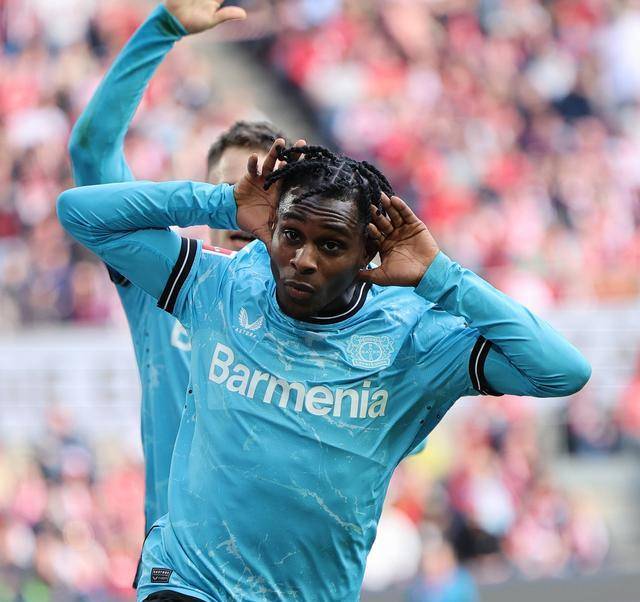 勒沃库森34场不败创纪录,领先拜仁10分,三线冲冠挡不住_格里马尔多