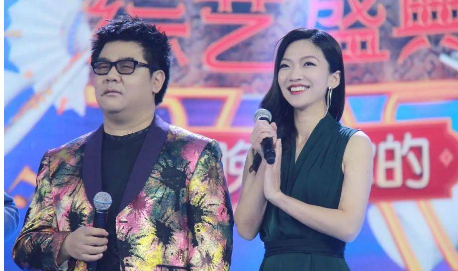 原创不可一世的盲人歌手杨光也走到了早前