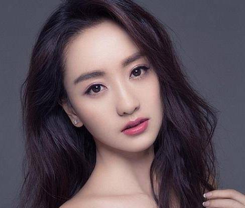 导演都不敢得罪的女明星,一休息就是半年;却无人敢说她耍大牌