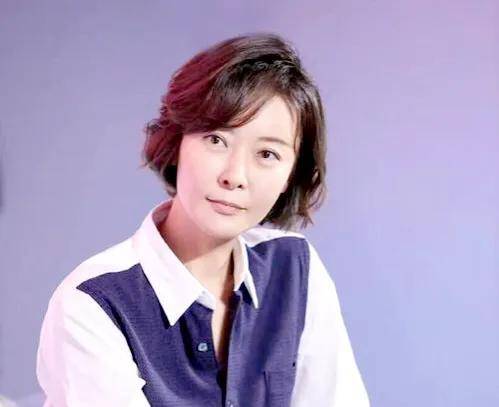 诊断活不过38岁,爱情惹人争议,如今活出自己的精彩_孩子_李亚鹏_爷爷