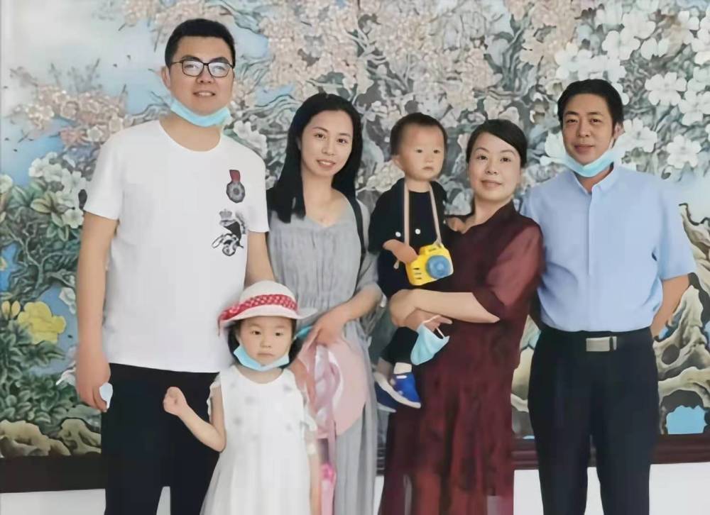 郭威老婆图片