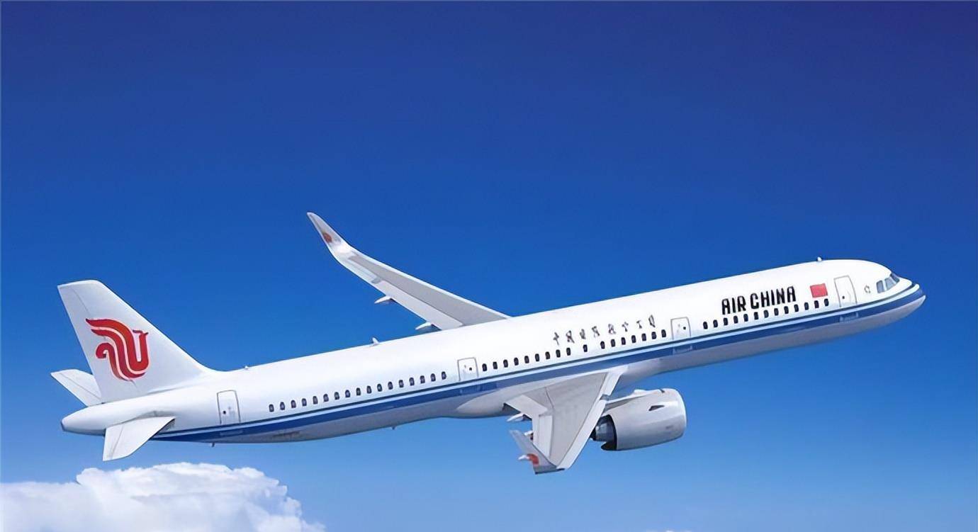 原创空姐在万米高空的飞机爆炸中逃生被幸运之神眷顾5次的奇迹