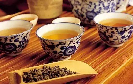 泡茶是学问敬茶是修养存茶是技巧